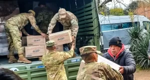 Reparten los alimentos y un juez investiga un faltante de 100 toneladas