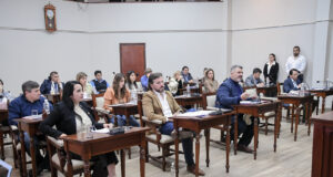 Concejales ganan 2 millones y medio por mes y nuevamente no sesionaron