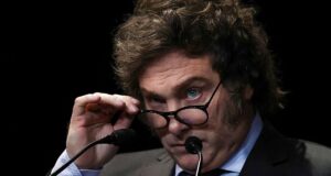 El Gobierno solicita que se apruebe la Ley Bases y asegura la estabilidad económica