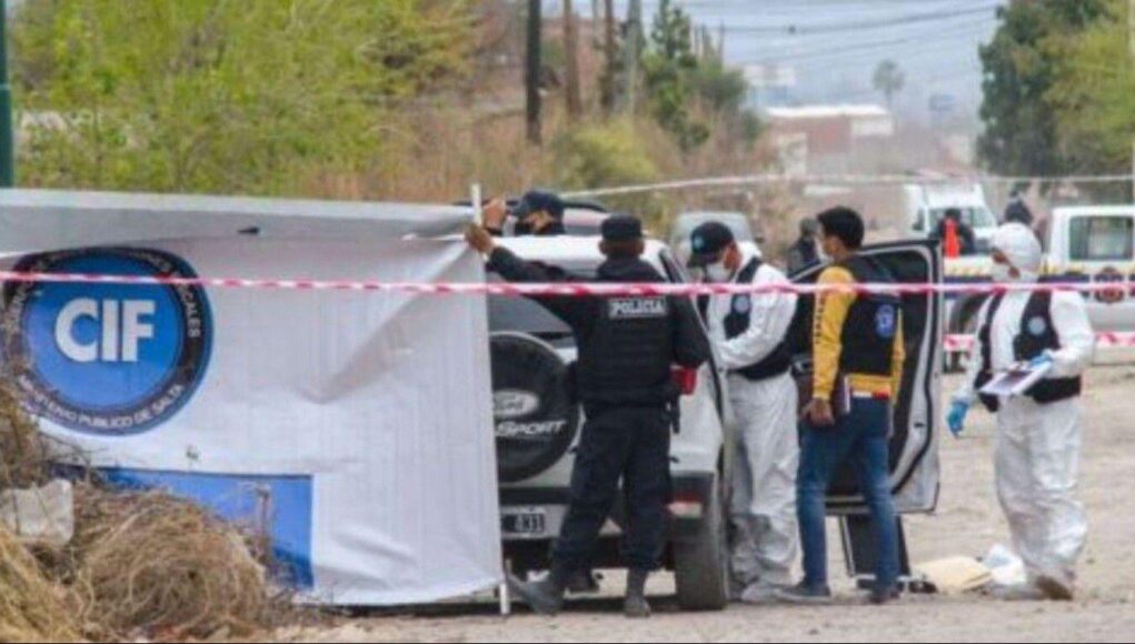 multimedia.grande.b07574e82cddd18a.6175746f20646172696f206d6f6e6765735f6772616e64652e6a7067