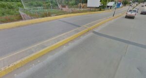 Siniestro vial se cobra la vida de una joven de 17 años junto a su hijo