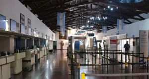 Una amenaza de bomba alerto a todos en el Aeropuerto de Salta: Un hombre advirtió llevar dinamita