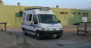 Conmoción en zona sur: Ultimaron de una puñalada a un hombre fuera de un conocido gimnasio