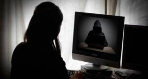 Imputaron a un hombre que pedía fotos a un menor a cambio de dinero