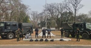 Un muerto y 122 kilos de cocaína incautada tras tiroteo entre narcomochileros y Gendarmería en la frontera