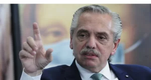 Alberto Fernández denunció por falso testimonio a la esteticista de Fabiola Yañez.