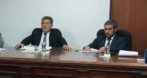 Claudio Parisi suspendido por presunta obstrucción en investigación de crimen narco