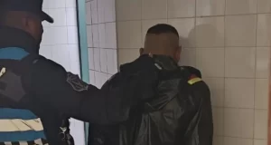 En un operativo de alcoholemia un hombre fue detenido con 1/2 kilo de marihuana