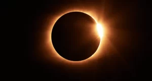 Eclipse solar 2023: lo que tenés que saber y como se verá