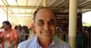 Ordenan arresto domiciliario para el intendente Gerala tras acusaciones de robo y contrabando de rieles
