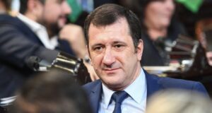 Edgardo Kueider y su secretaria, desalojados del departamento donde cumplían prisión domiciliaria