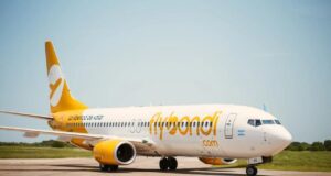 Multan a Flybondi por más de $300 millones tras miles de denuncias de pasajeros