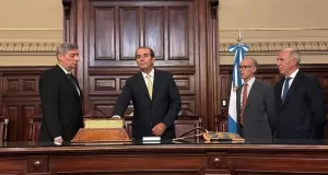 García Mansilla juró como nuevo juez de la Corte Suprema