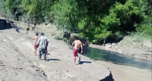 Encontraron un cuerpo en el río Arenales: investigan si se trata de Matías el joven desaparecido