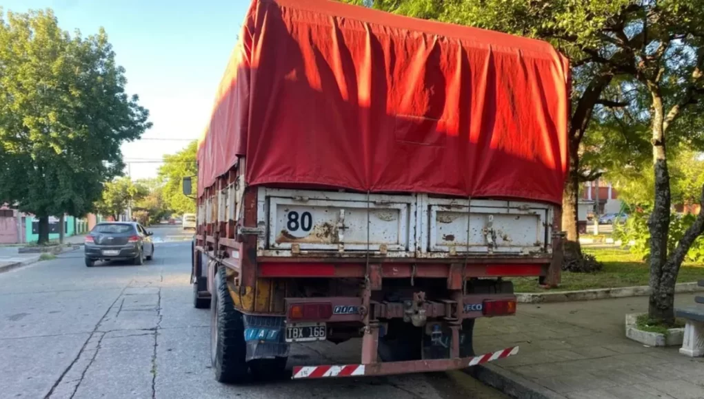 multimedia.normal.98af3d273840d2aa.NDc2MjM0NDA3XzEyMTY3MTk5Mzk4MTU0NDVfNDk2MDRfbm9ybWFsLndlYnA=