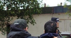 Un hombre fue condenado a prisión por desobedecer la prohibición de acercamiento a su madre