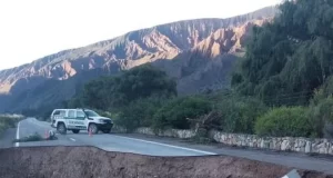 Tormenta en San Antonio de los Cobres dejó la localidad aislada y hay una mujer desaparecida