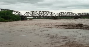 Inundaciones en Santa Victoria Este: crece la preocupación por el aislamiento y la falta de ayuda