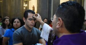 La Iglesia inicia la Cuaresma con el Miércoles de Ceniza: significado y horarios de misa en Salta