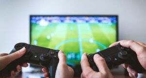 ARCA eliminó el 30% de recargo en compras de videojuegos online