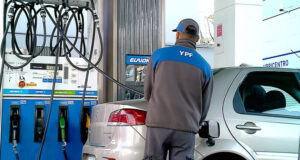 YPF baja un 4% el precio de los combustibles desde el 1 de mayo