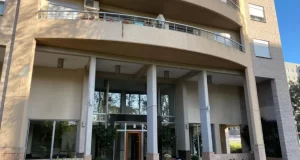 Dolor en Salta: un adolescente murió tras caer de un edificio en Torres Balcarce