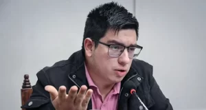 Sesión clave en el Concejo por el caso del concejal Pablo López