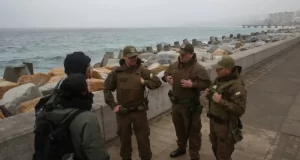 Chile evacúa sus costas tras alerta de tsunami por sismo en Kamchatka