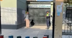 Padres de la Delfín Leguizamón exigen la renuncia de la directora y el vicedirector