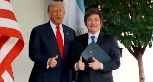 Trump advirtió que EE.UU. “no será generoso” con Argentina si Milei pierde las legislativas