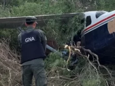 Cayó una avioneta con 140 kilos de cocaína en Rosario de la Frontera: dos detenidos