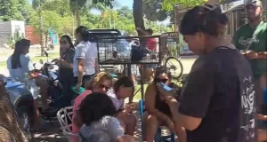 Vecinos de Las Lajitas rechazan una orden judicial por la restitución de un niño de tres años