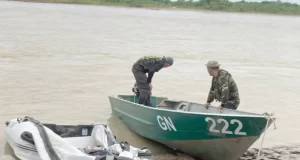 Interceptan cargamento de droga en el río Bermejo con menores involucrados