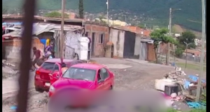 Dos nenas fueron atropelladas en barrio 20 de Junio y el conductor escapó