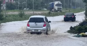 Bolivia alerta por crecidas de ríos que podrían impactar en el norte argentino
