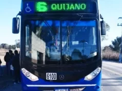 Reclamos por transporte saturado en el corredor a Campo Quijano