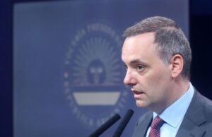 Adorni expone en Diputados en medio de cuestionamientos judiciales