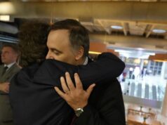 Milei respaldó a Adorni en medio de la polémica judicial